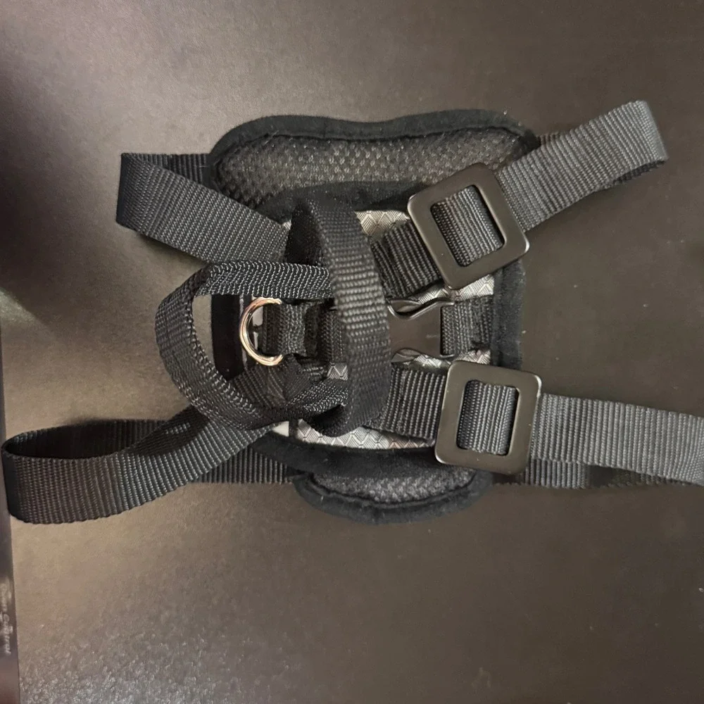 Top Paw‎ Dog Travel Harness Small-Medium Black Padded Reflective Adjustable